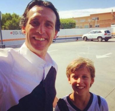 Lander Emery Fernandez with his father Unai Emery in between games.